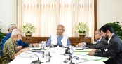 পুঁজিবাজার টেনে তুলতে বিদেশি বিশেষজ্ঞদের এনে সংস্কারের নির্দেশ প্রধান উপদেষ্টার